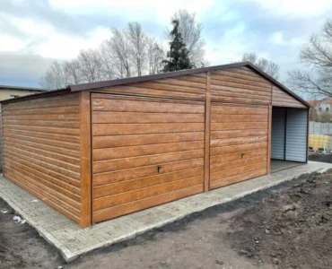 Garagen aus Holz Doppelgarage aus Blech 600 x 500 cm mit 300 cm Carport Satteldach Holzähnliche Goldene Eiche