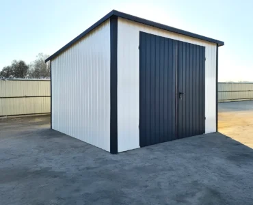 Einzelgarage aus Blech 300 x 300 cm Pultdach Weiss mit Graphit-Schwingtor